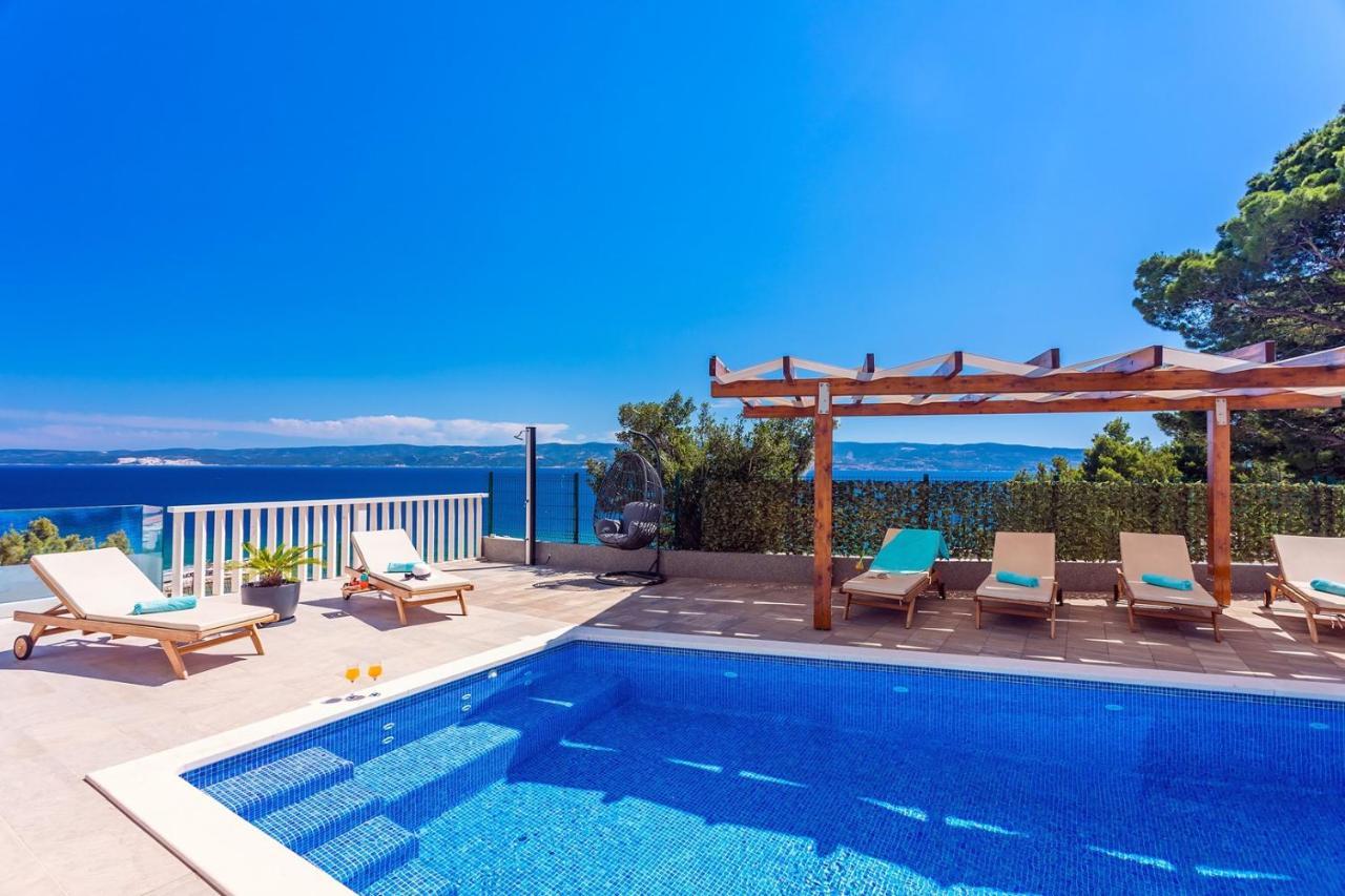 Villa Matan - Only 200M From The Sandy Beaches, Private 28M2 Pool Omiš Exteriér fotografie